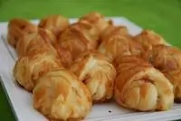 Рыбные шарики в слоеном тесте