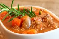 Говядина, тушеная в мультиварке