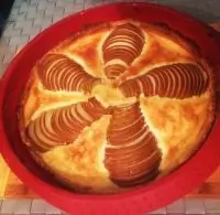 Пирог грушевый со сливками