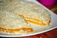 Тыквенный торт с банановым кремом