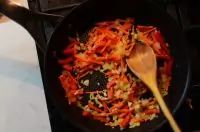 Кускус с овощами и грибами