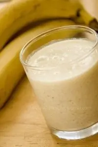 Смузи с овсянкой и бананом