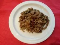 Гречотто с опятами, белыми грибами и молодой крапивой