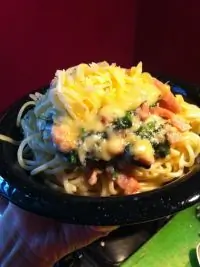 Макароны с ветчиной и цукини