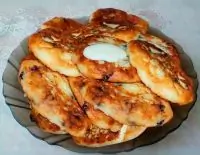 Творожные сырники с картофелем и изюмом