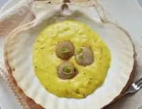 Шафрановый соус на основе голландеза