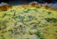 Пирог с травами, швейцарским сыром и фетой