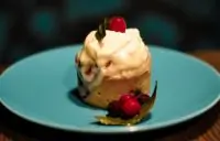 Сметанно-ягодные кексы