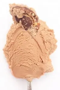 Замороженный йогурт с нутеллой и конфетами Ferrero Rocher