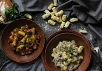 Ньокки с двумя соусами