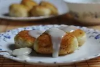 Манные биточки с ванилью