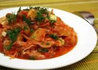 Овощное рагу с капустой и картофелем