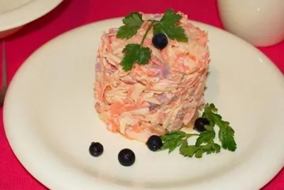 Салат с сыром и ветчиной «Николь»