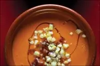 Томатный суп-пюре «Сальморехо»