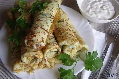 Сырные блины с зеленью