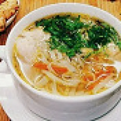 Куриный суп с вермишелью