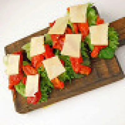 Бутерброд с творожным сыром и печеным перцем