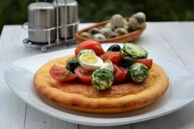 Йоркширский пудинг с сыром и овощами