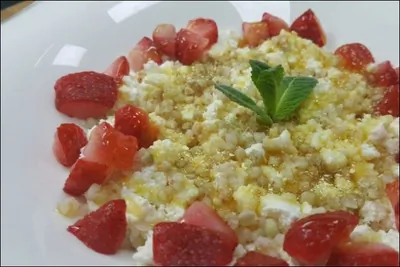 Завтрак из творога и пророщенной гречки