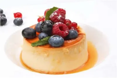 Молочное суфле с консервированными ягодами