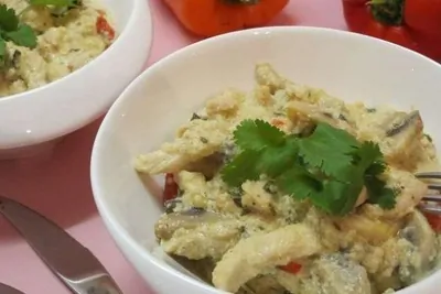 Фрикасе из курицы с грибами и болгарским перцем