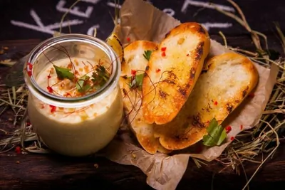 Хумус из рыжей чечевицы