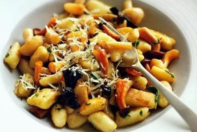 Ньокки с трюфельным маслом и шалфеем