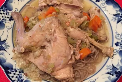 Кролик тушеный с овощами (Диета № )