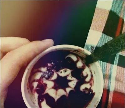 Банановое мороженое с ягодами