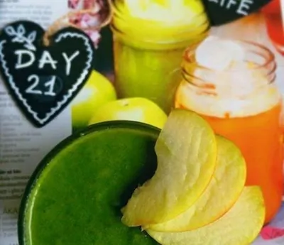 Смузи «Имбирное яблоко»