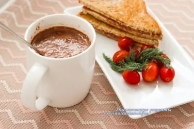 Горячий банановый шоколад