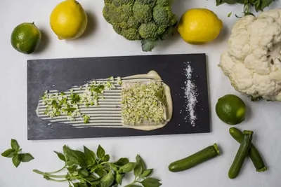 Сибас с пюре из цветной капусты