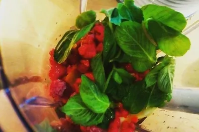 Малиновый смузи с мятой от «Mitten Coffee»