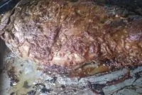 Золотой карп запеченный с чесноком и песто