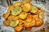 Пряные сырные печенья