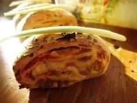 Булочки с творогом и черемшой