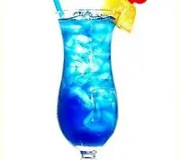 Коктейль «Голубые Гавайи»