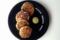 Здоровые сырники с зеленью