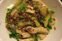 Бурый рис с индейкой и кокосовым молоком