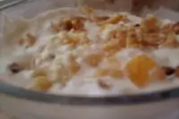 Творожно-апельсиновыый мусс с меренгой и апельсинами