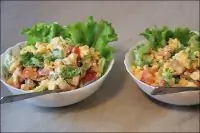 Теплый салат «Presto с омлетом»