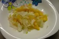 Салат с квашенной капустой и болгарским перцем