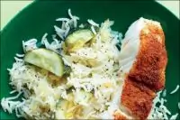 Сочная рыба с рисом на вине