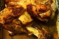 Индейка, запеченая в апельсиново-мятном маринаде