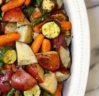 Зпеченные картофель, морковь и цуккини