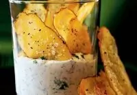 Картофельные чипсы с травами от ресторана Maxim’s и шефа Чарлза Паркера