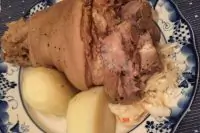 Айсбайн вареный