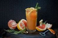 Коктейль «Грейпфрут пэшн» от ресторана «Лакки Лучано»