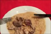 Печень в сметанном соусе