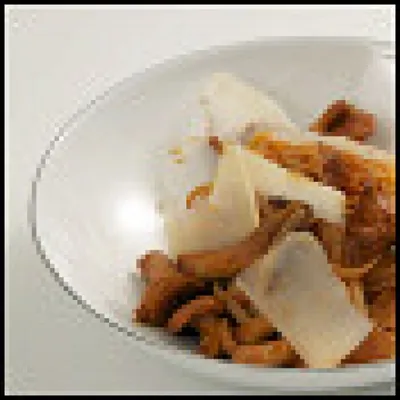 Паста с лисичками